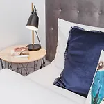 Traveler's Choice - Old Town - By Upstairs Apartmán *