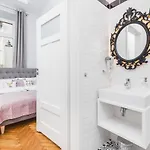 Apartmán Traveler's Choice - Old Town - By Upstairs *