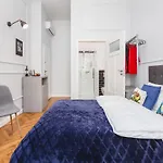 Traveler's Choice - Old Town - By Upstairs Apartment Krakau