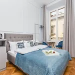 Lägenhet Traveler's Choice - Old Town - By Upstairs *