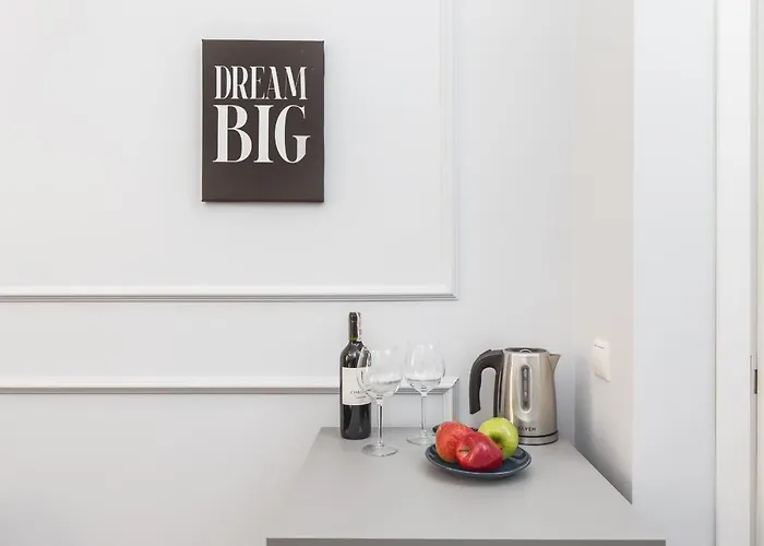 Traveler's Choice - Old Town - By Upstairs * Kraków