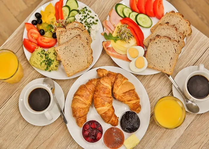 Traveler's Choice - Old Town - By Upstairs